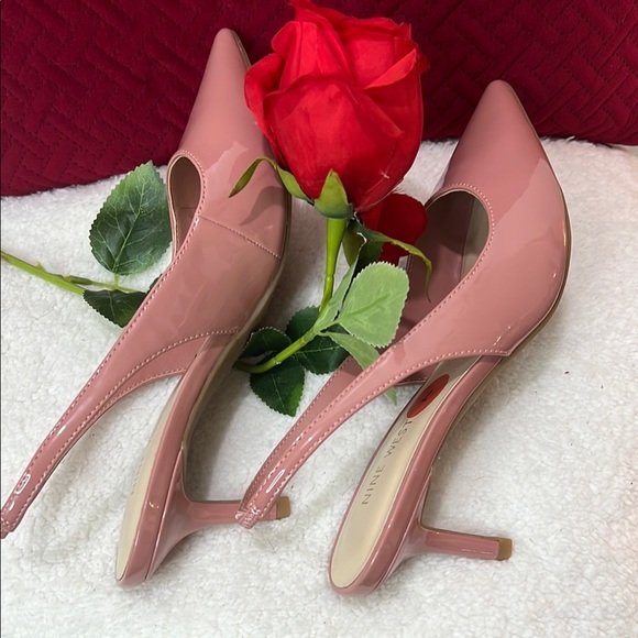 Nine West Tan Sandals with Slingback Design - Picture 6 of 12